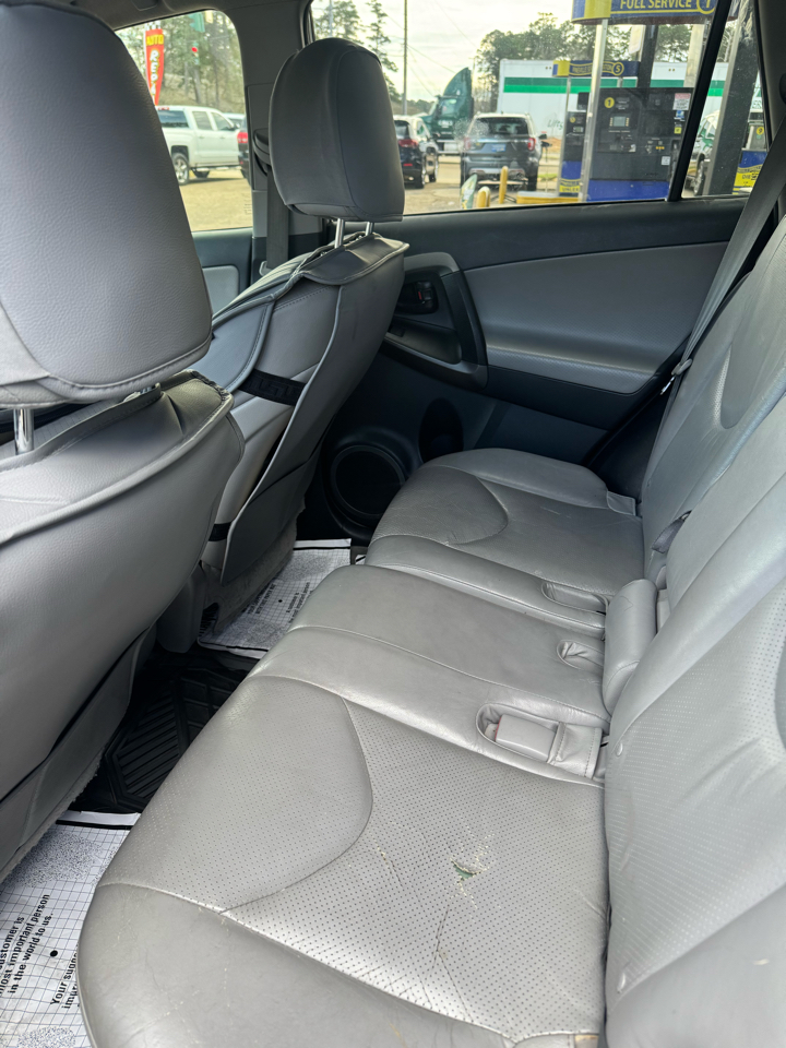 Toyota RAV4 Limited I4 2WD 2012