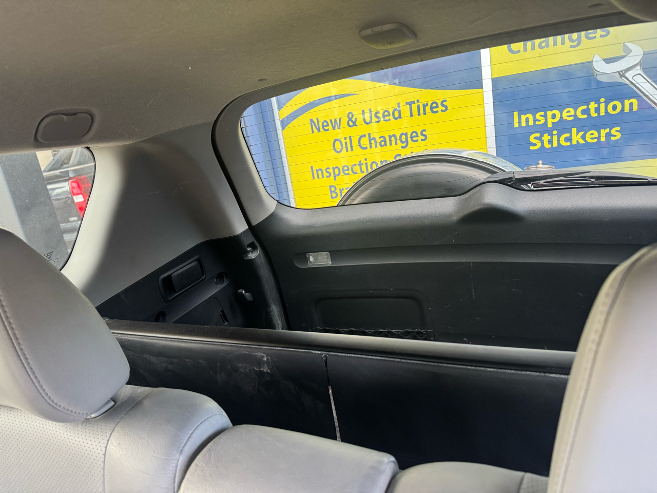 Toyota RAV4 Limited I4 2WD 2012