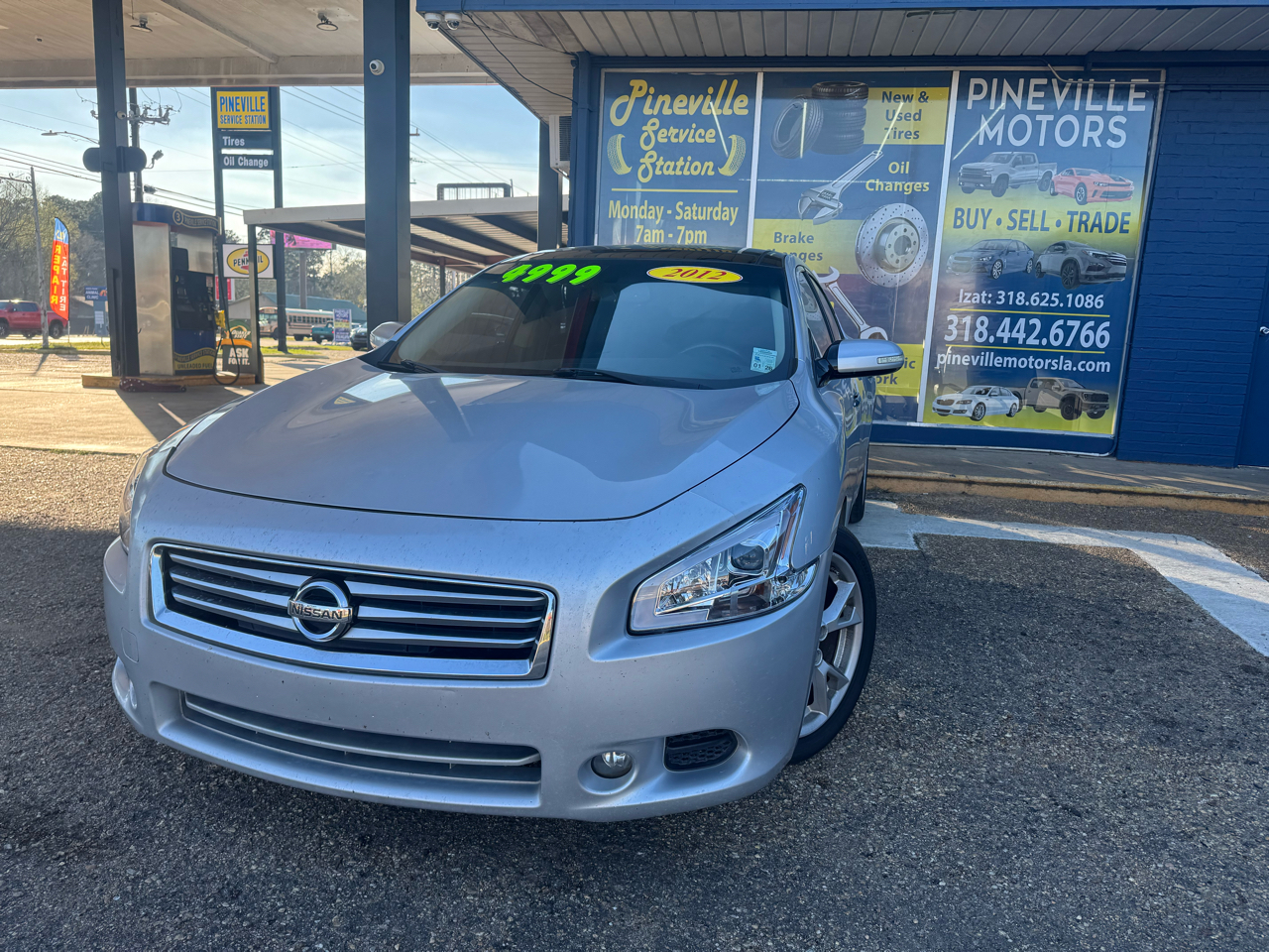 Nissan Maxima SV 2012