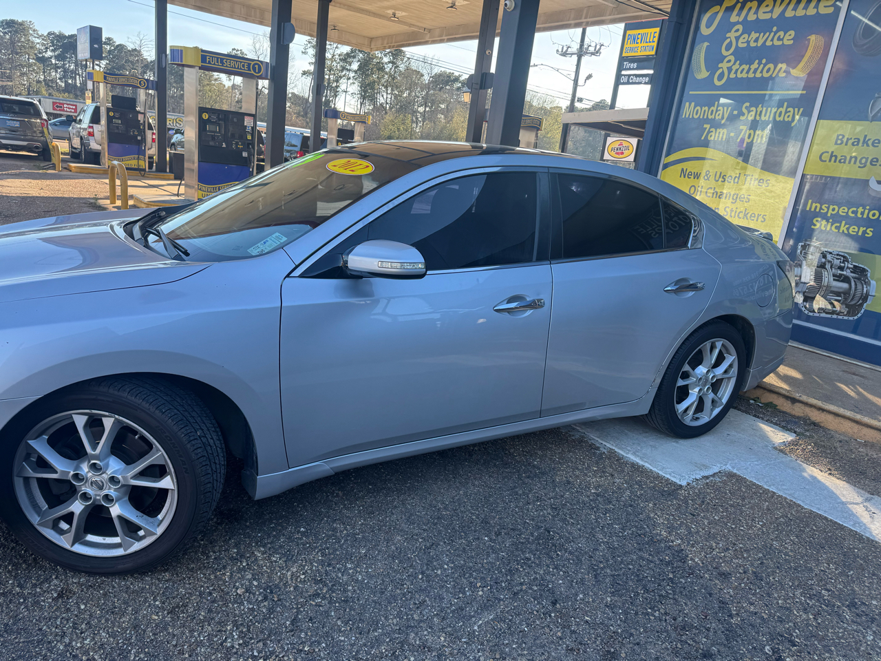 Nissan Maxima SV 2012