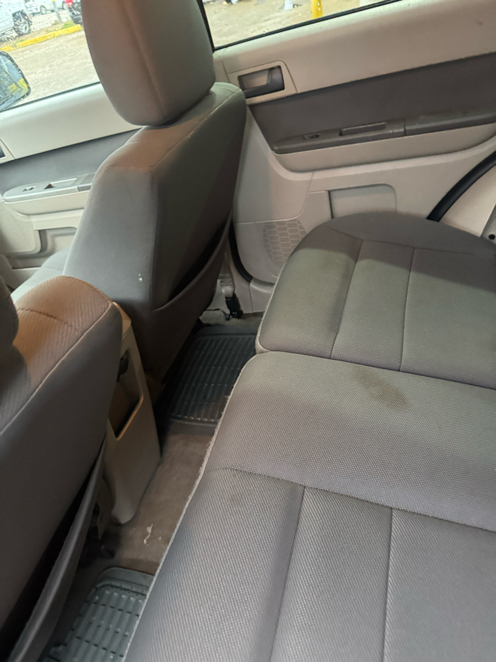 Ford Escape XLT FWD V6 2009