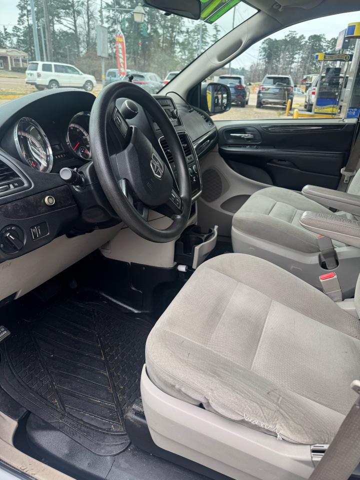 Dodge Grand Caravan SE 2015