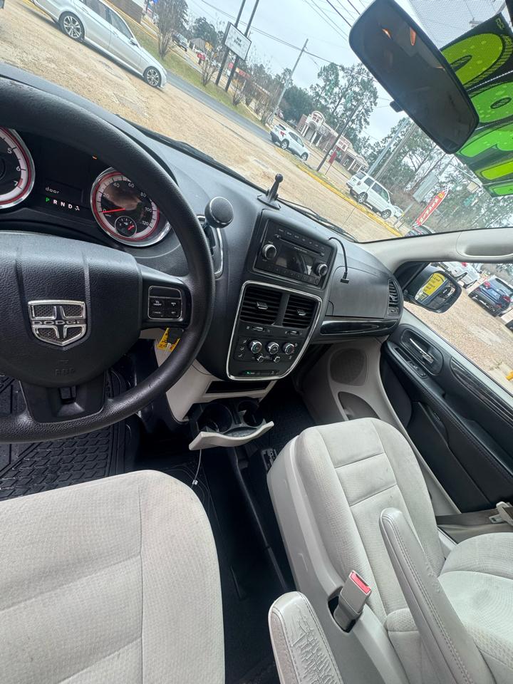 Dodge Grand Caravan SE 2015