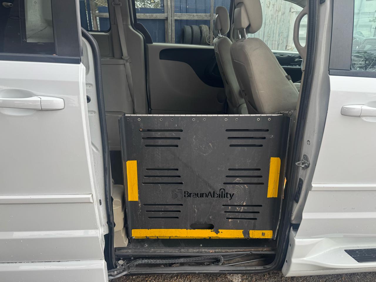 Dodge Grand Caravan SE 2015