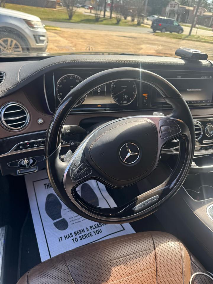 Mercedes-Benz S-Class S550 2014