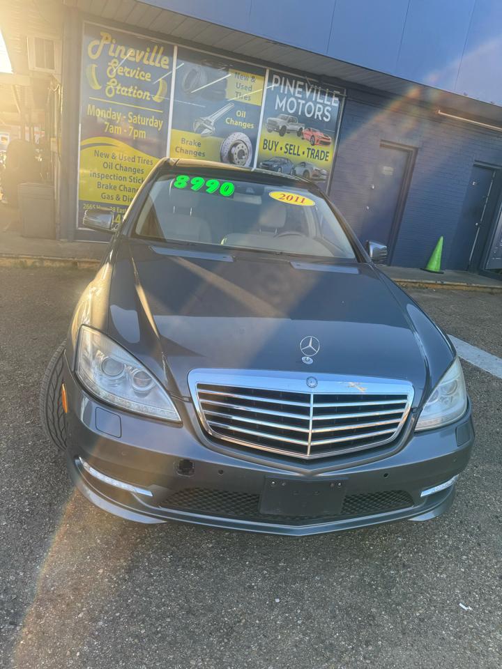 Mercedes-Benz S-Class S550 2011