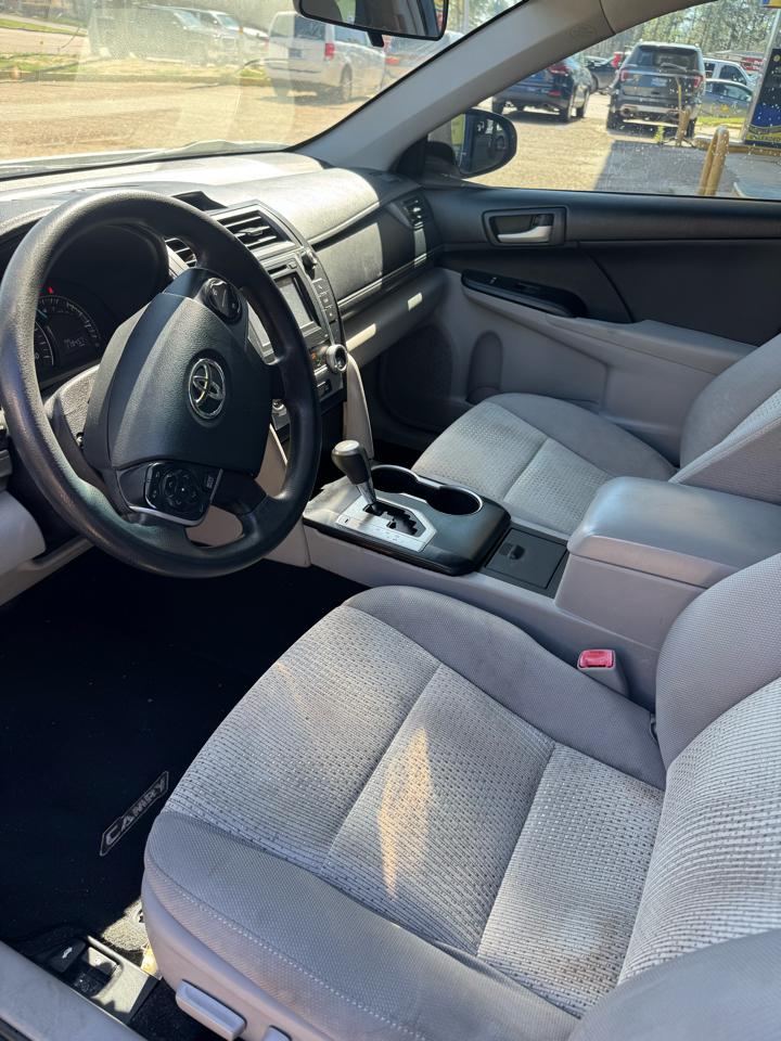 Toyota Camry XLE 2013