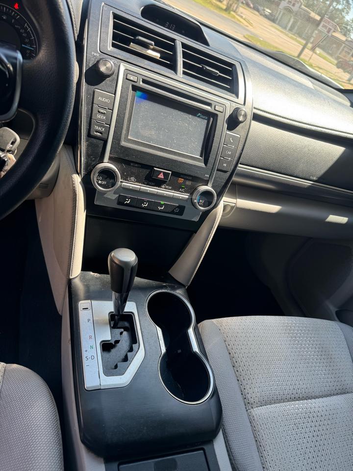Toyota Camry XLE 2013