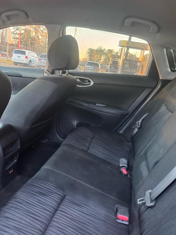 Nissan Sentra S CVT 2019