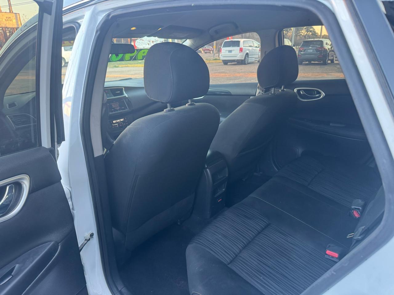 Nissan Sentra S CVT 2019