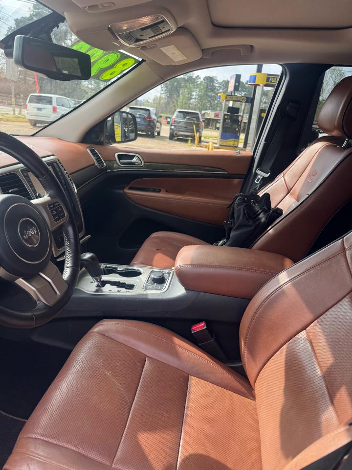 Jeep Grand Cherokee Overland 4WD 2011