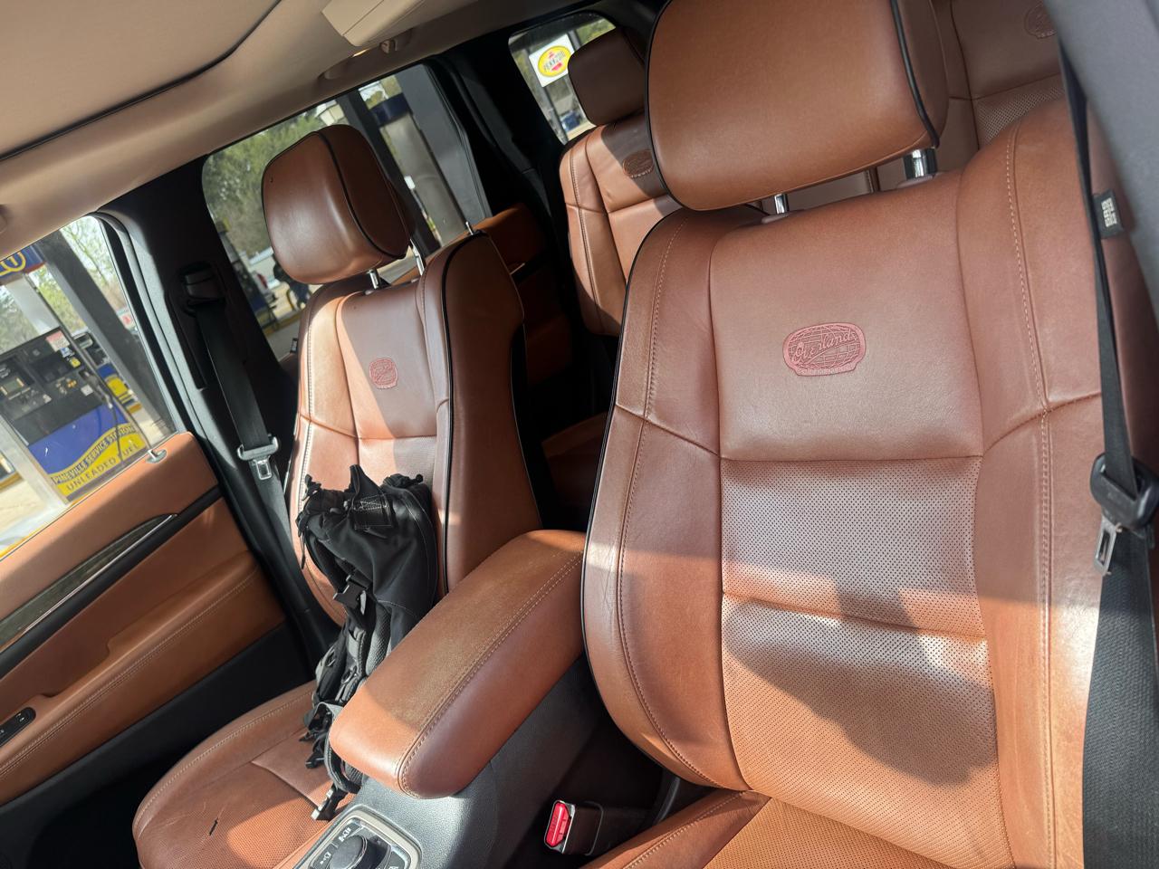 Jeep Grand Cherokee Overland 4WD 2011