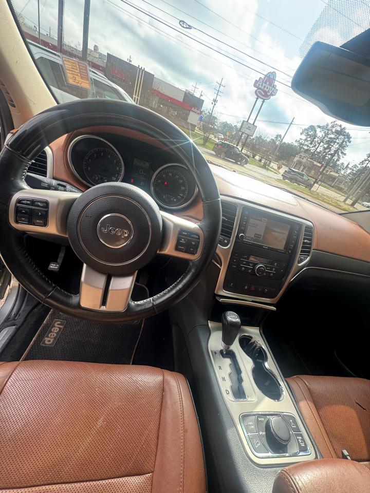 Jeep Grand Cherokee Overland 4WD 2011