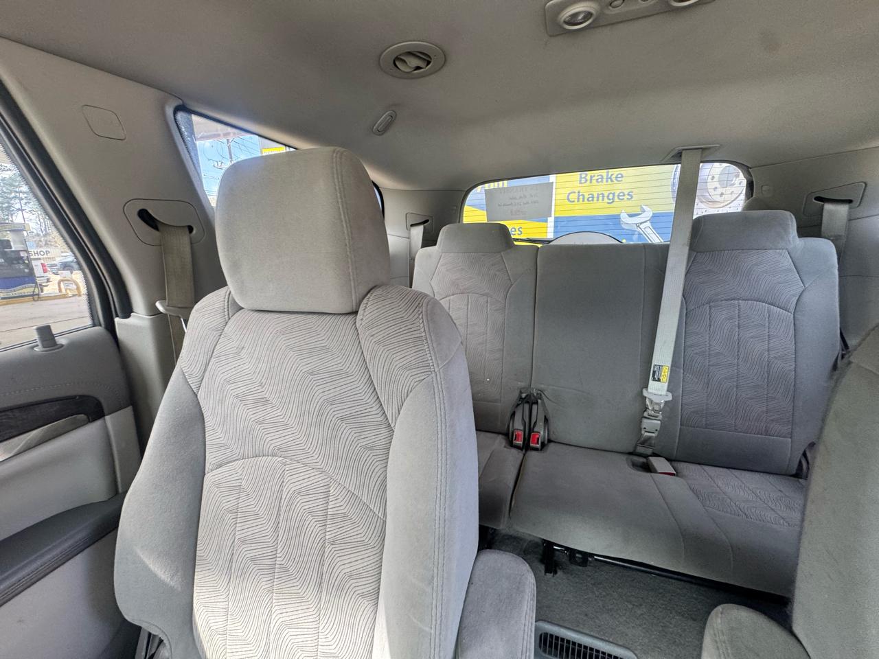 Buick Enclave Convenience FWD 2016