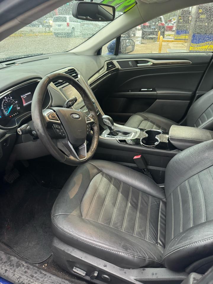 Ford Fusion Hybrid SE 2014