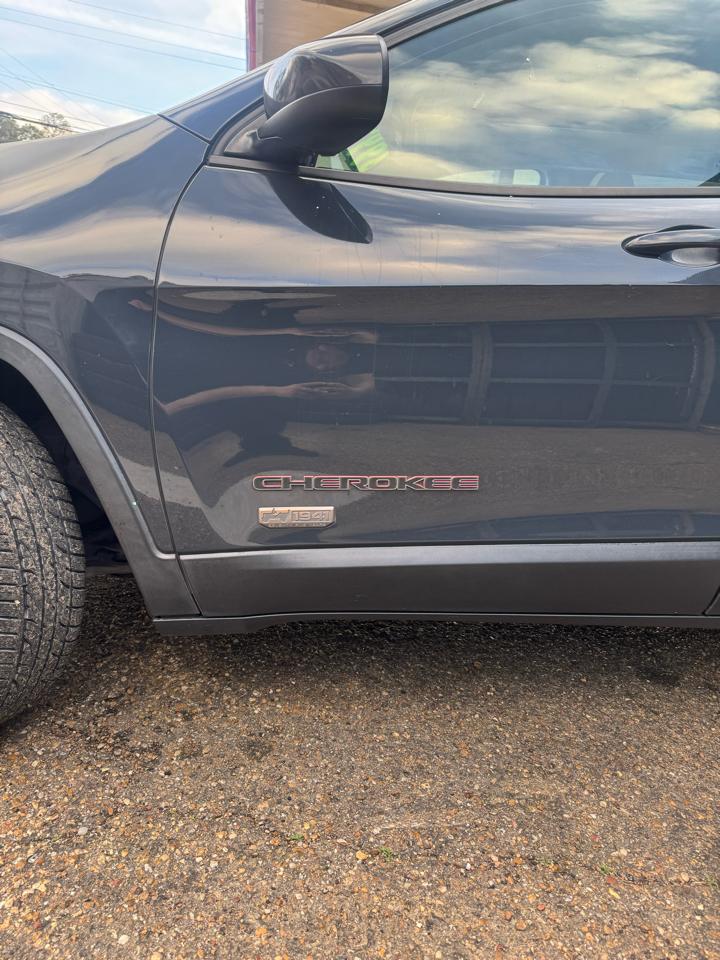 Jeep Cherokee Latitude FWD 2016