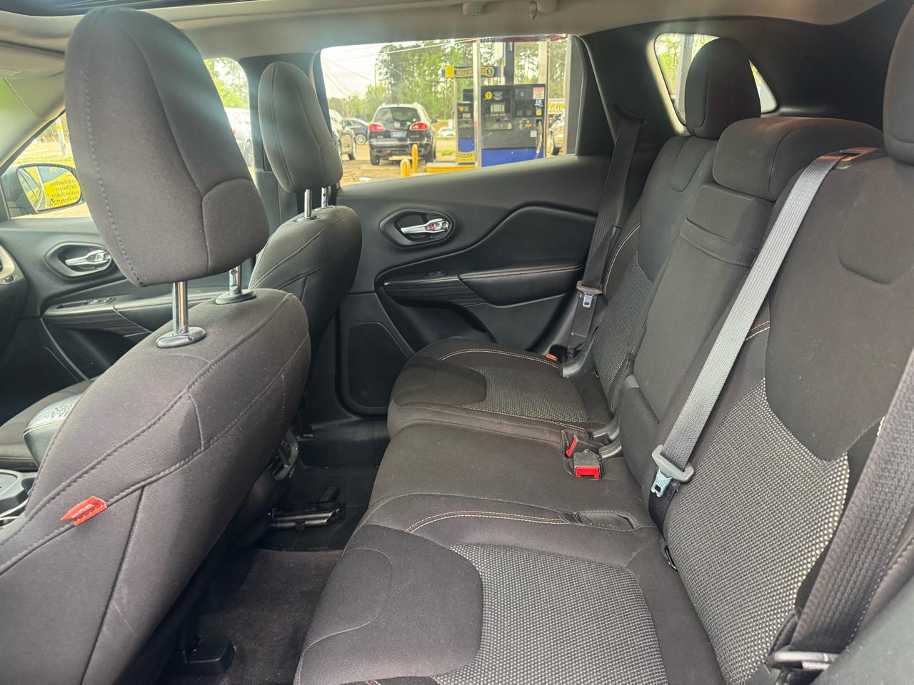 Jeep Cherokee Latitude FWD 2016