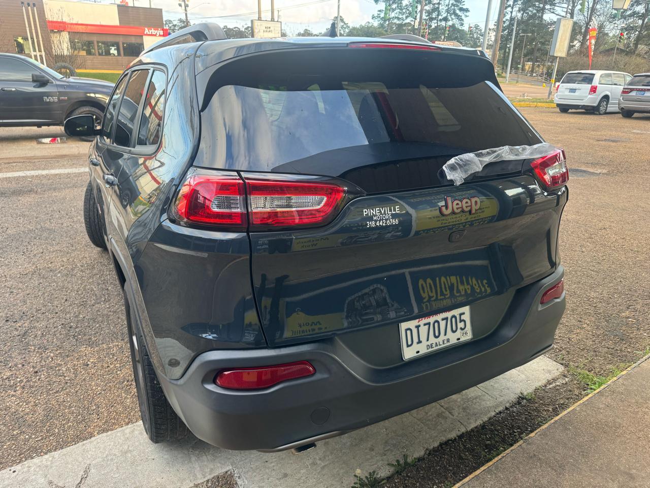 Jeep Cherokee Latitude FWD 2016