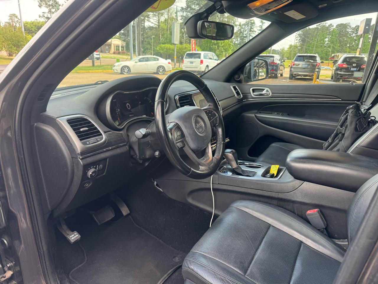 Jeep Grand Cherokee Limited 2WD 2021