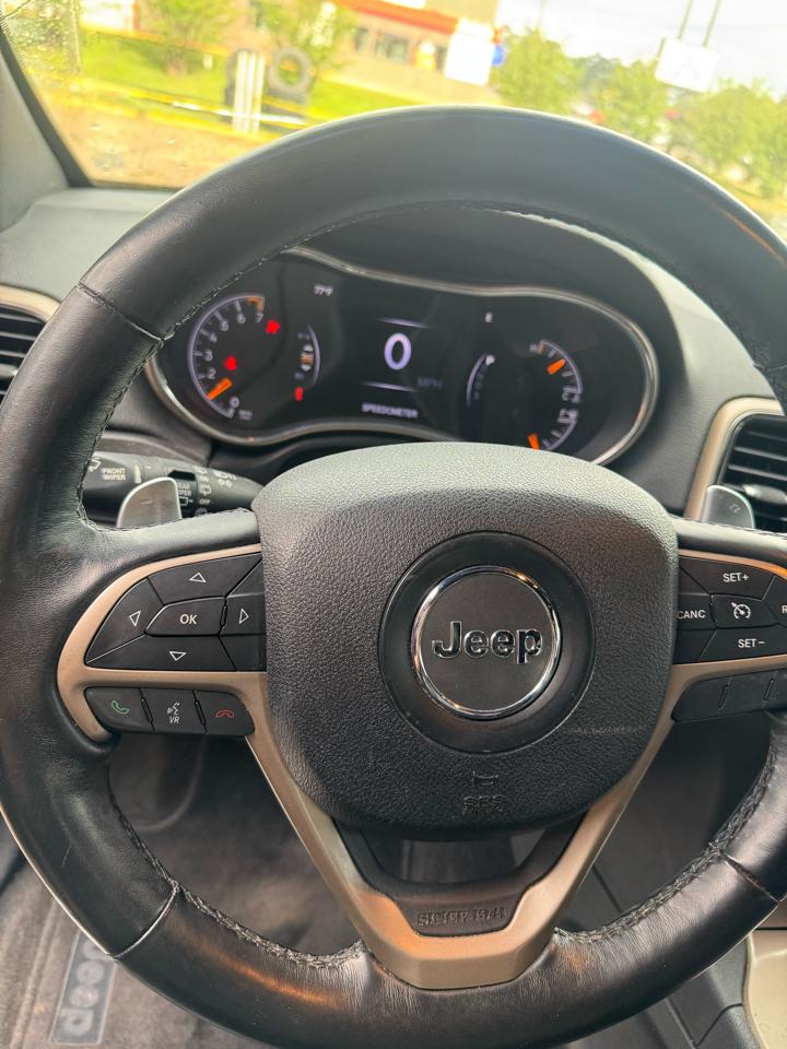 Jeep Grand Cherokee Limited 2WD 2015