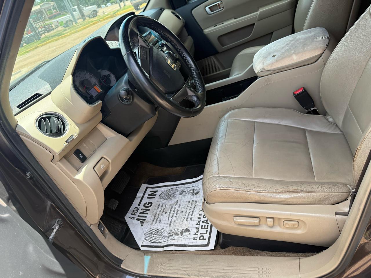 Honda Pilot EX-L 2WD 5-Spd AT with Navigation 2013