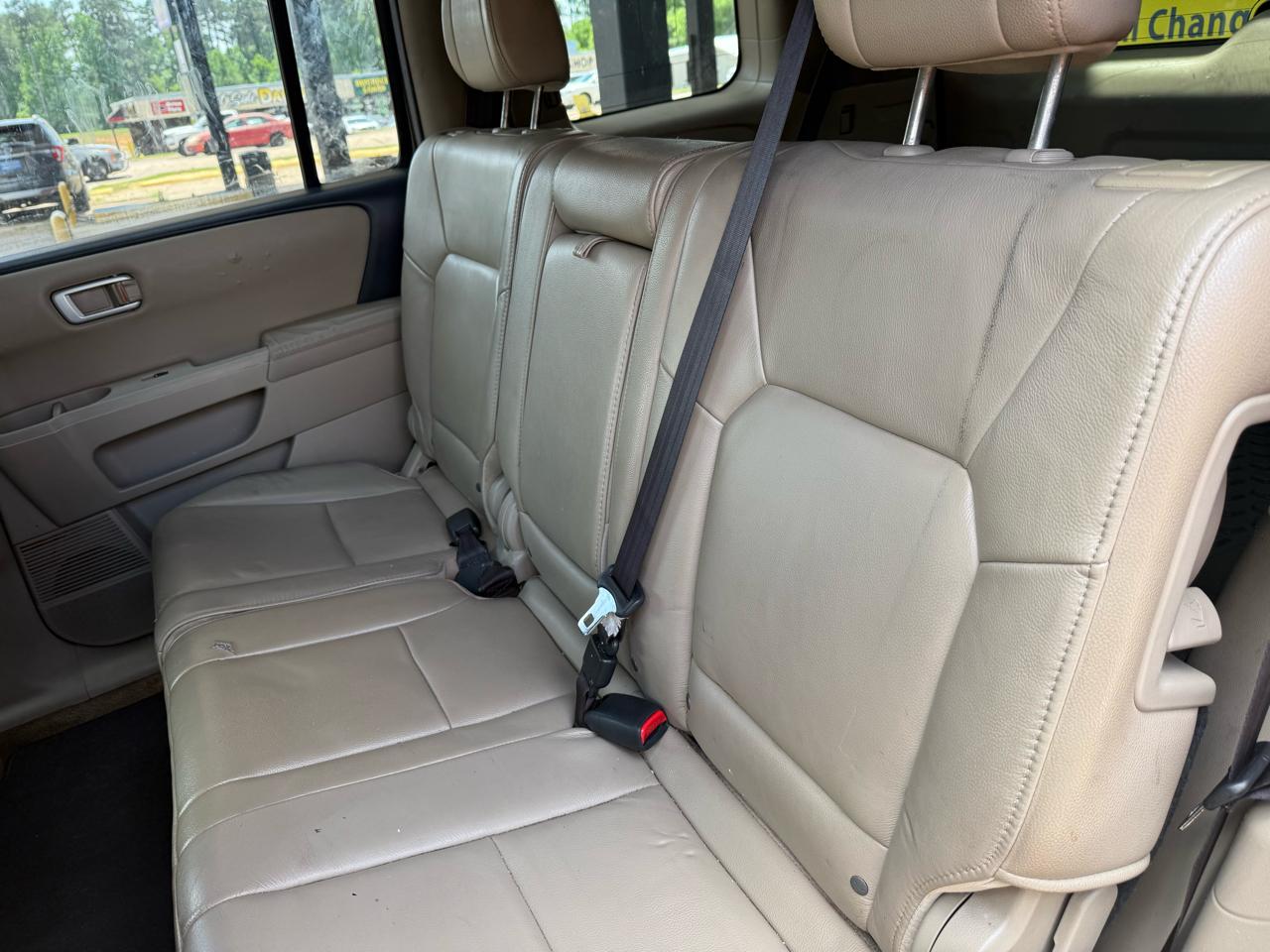 Honda Pilot EX-L 2WD 5-Spd AT with Navigation 2013