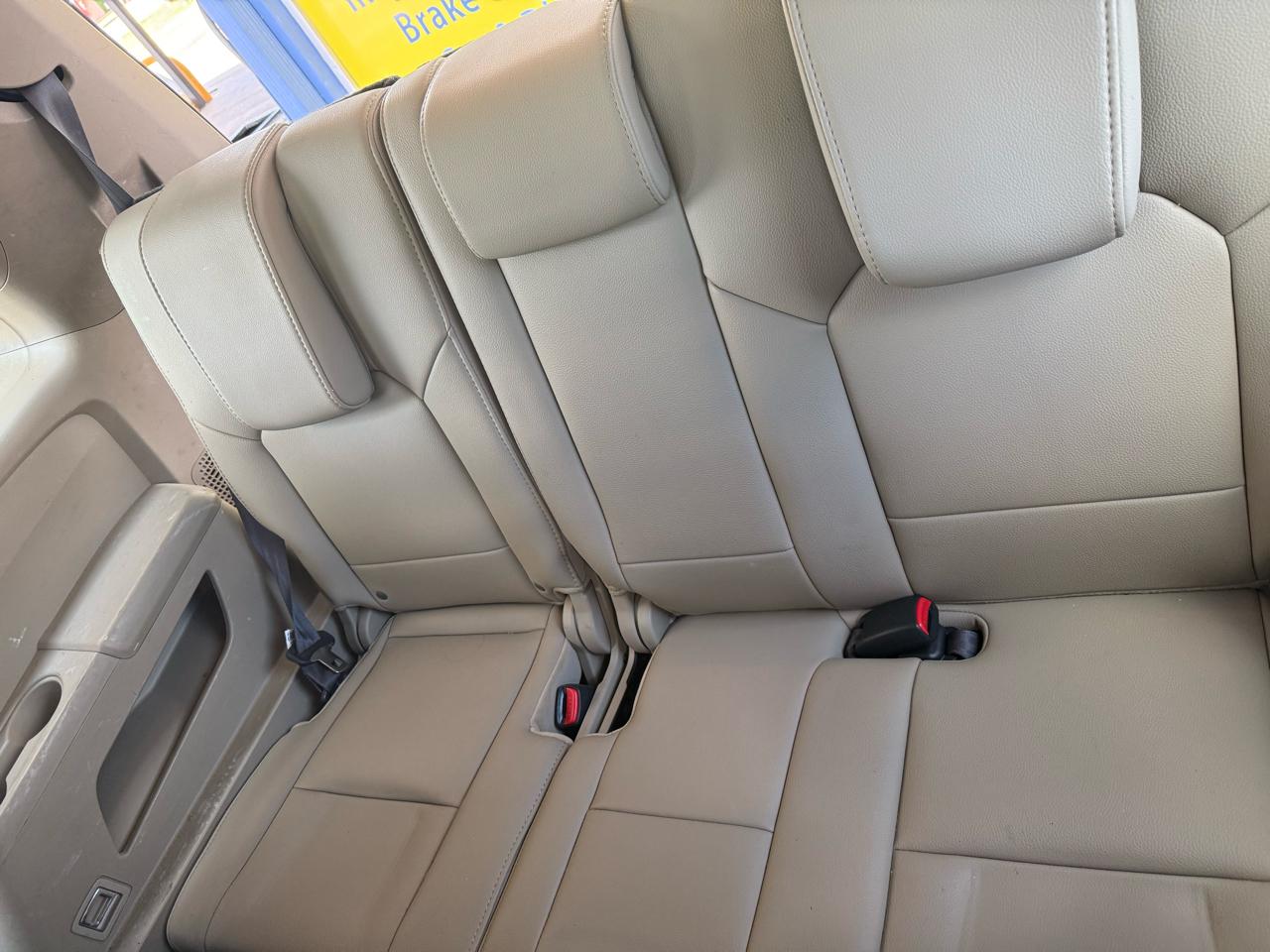 Honda Pilot EX-L 2WD 5-Spd AT with Navigation 2013