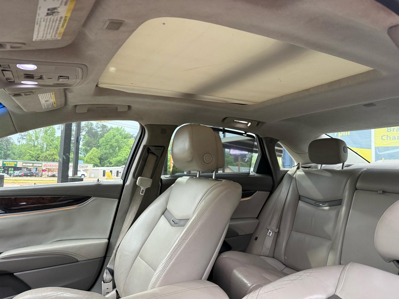 Cadillac XTS Platinum 2013