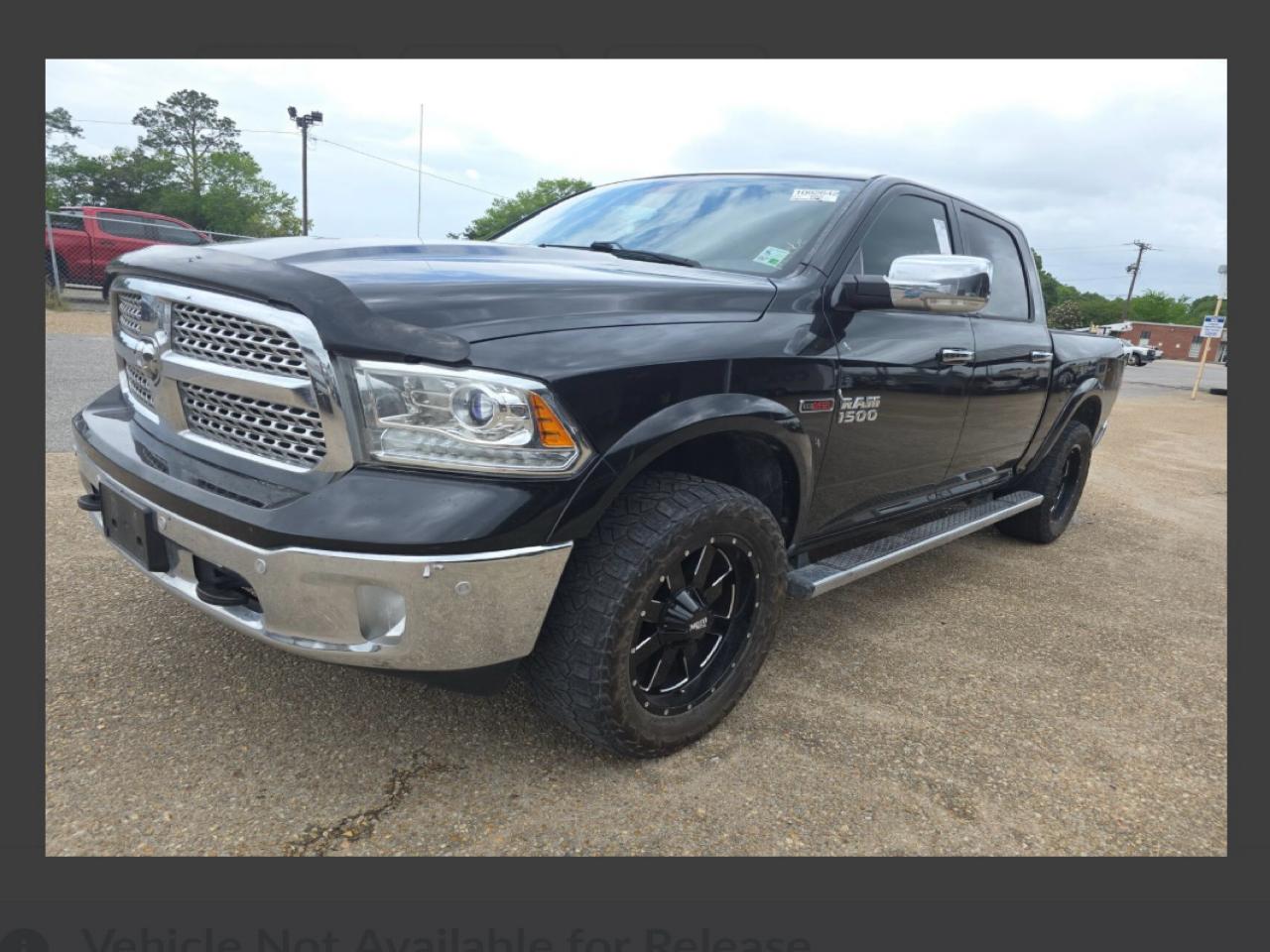 RAM 1500 Laramie Crew Cab SWB 4WD 2017