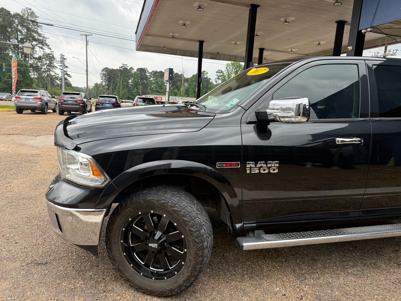 RAM 1500 Laramie Crew Cab SWB 4WD 2017
