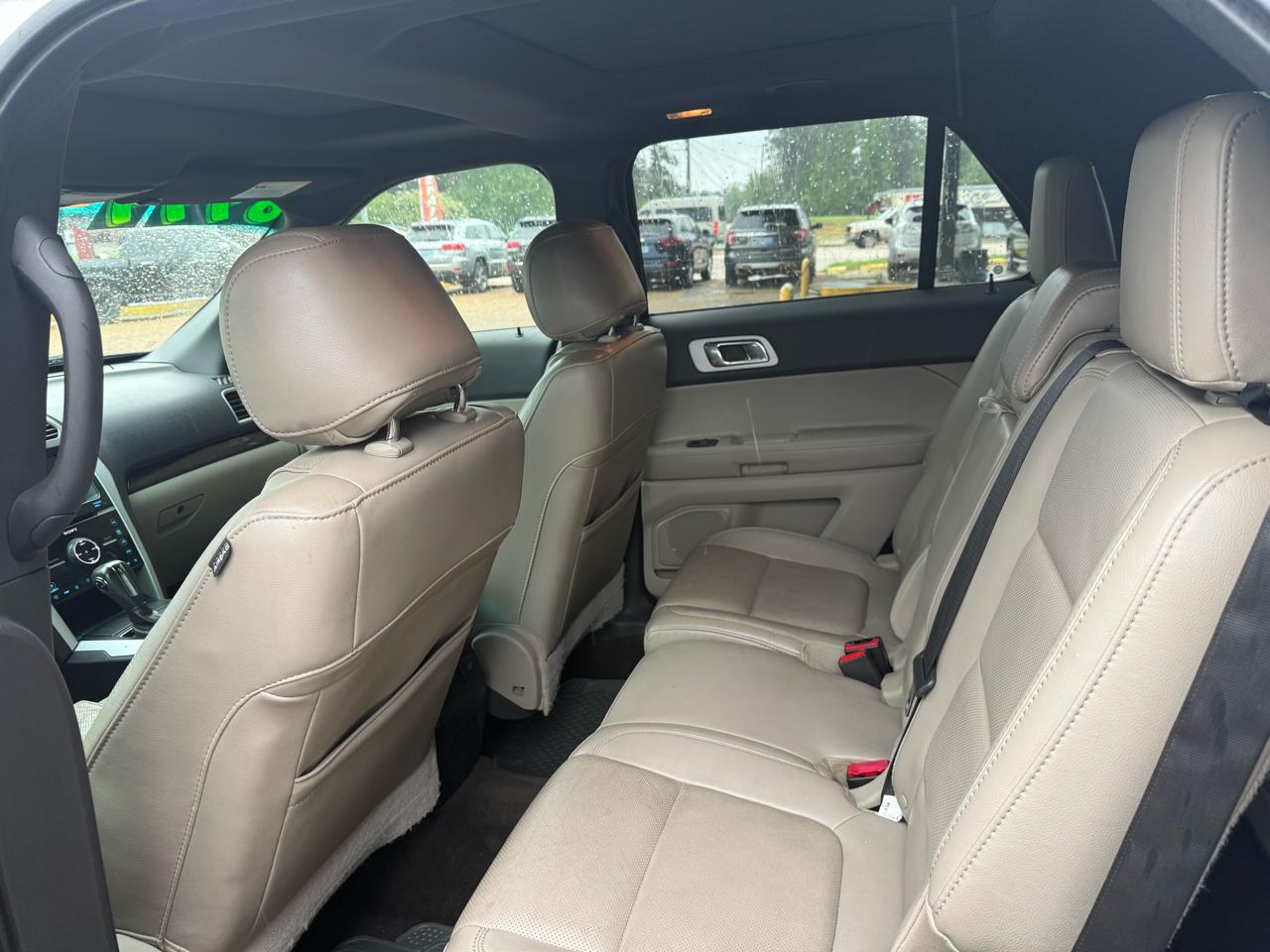 Ford Explorer Limited FWD 2013