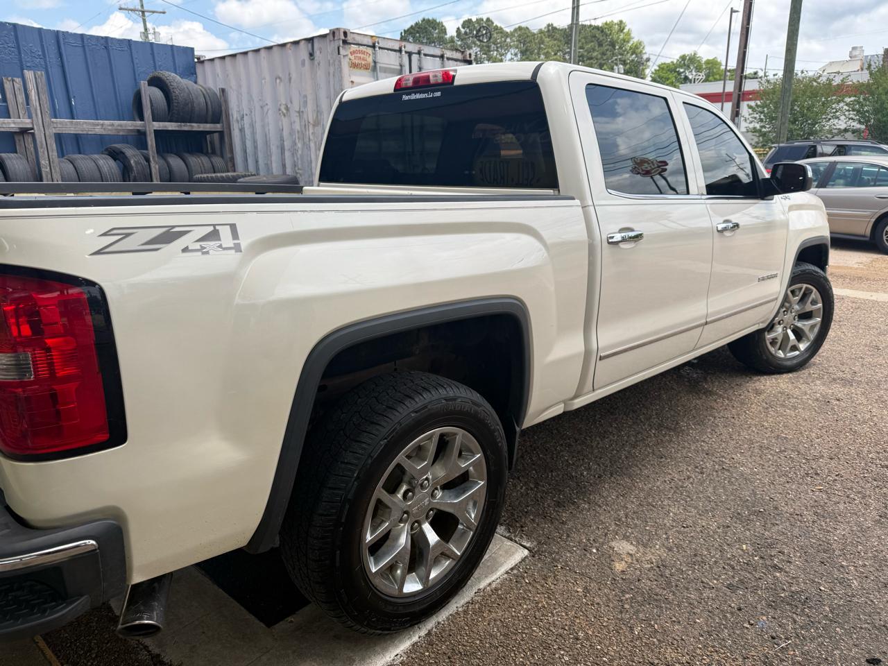 GMC Sierra 1500 4WD Crew Cab 143.5" SLT 2014