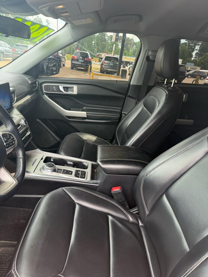Ford Explorer XLT 2021