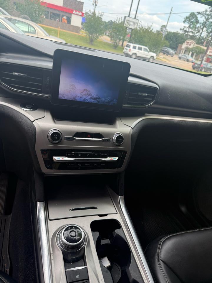 Ford Explorer XLT 2021