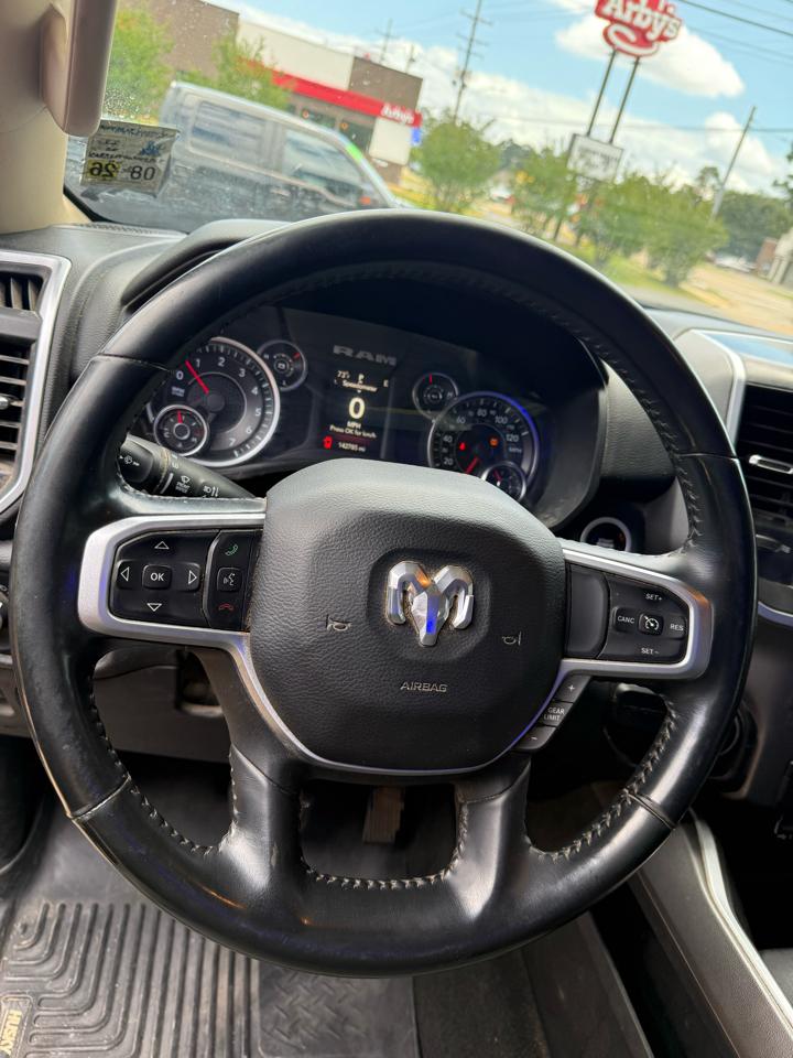 RAM 1500 Big Horn Crew Cab SWB 2WD 2020