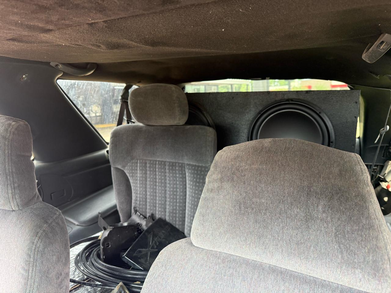 Chevrolet Blazer LS 2-Door 2WD 2001