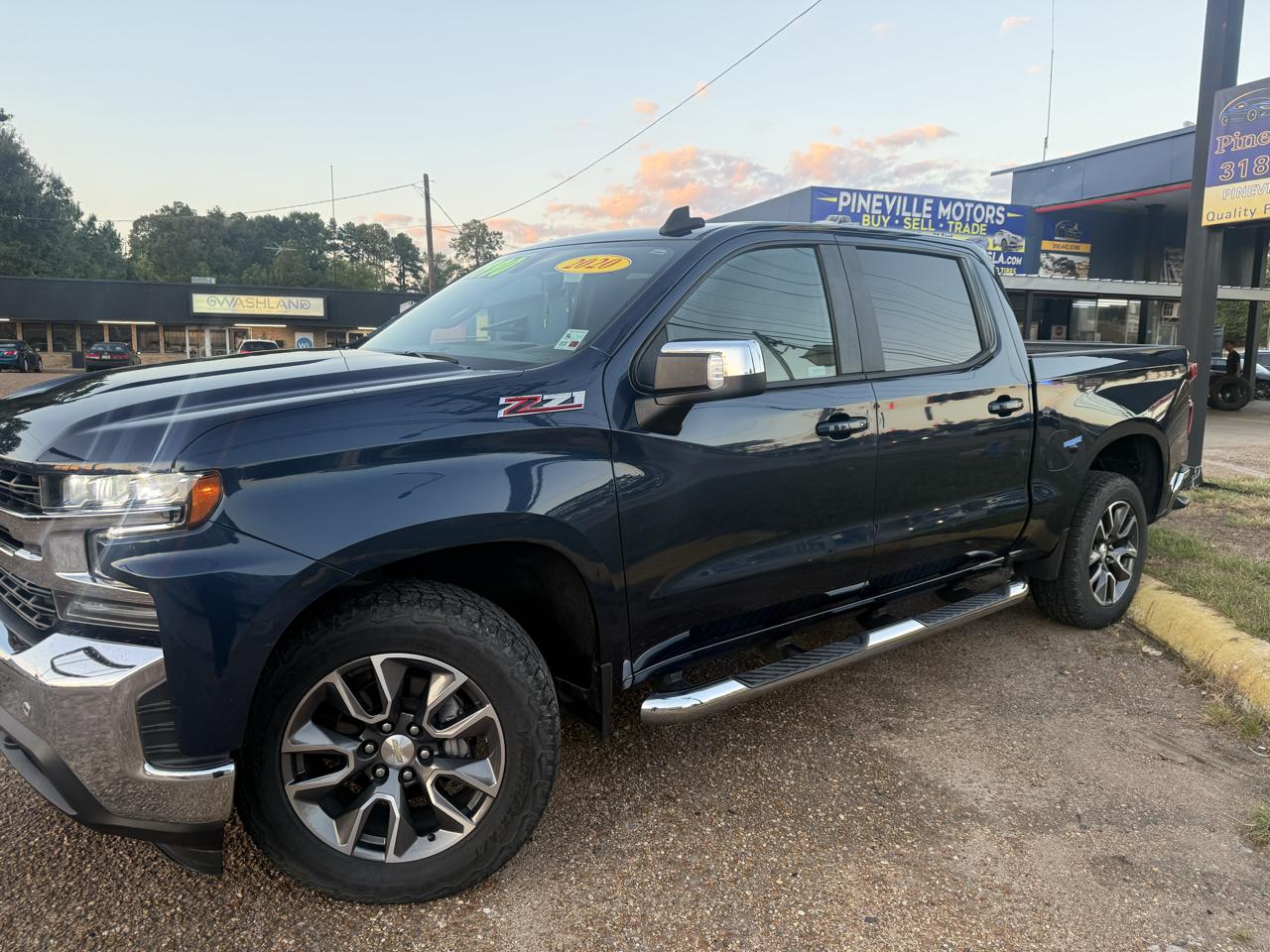 Chevrolet Silverado 1500 Z71 Crew Cab 4WD 2020