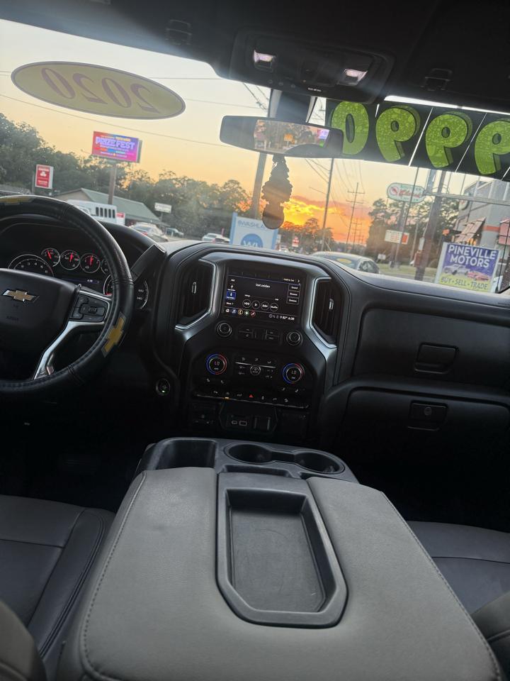 Chevrolet Silverado 1500 Z71 Crew Cab 4WD 2020