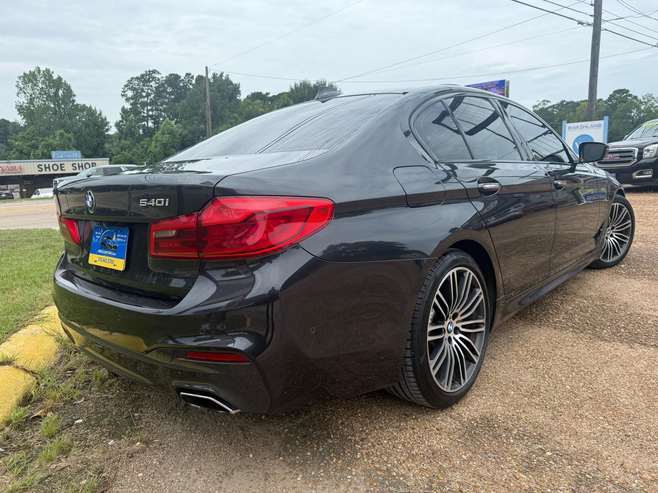 BMW 5-Series 540i 2017