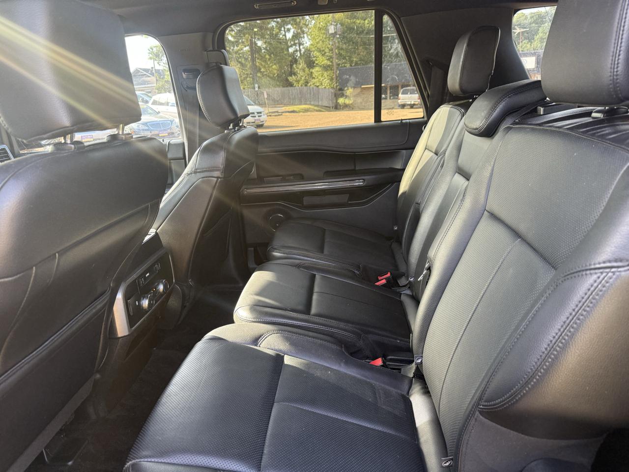 Ford Expedition MAX XLT 4WD 2018