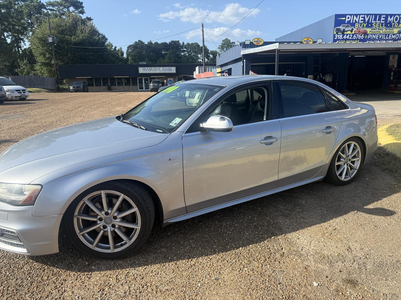 Audi A4 2.0T Premium quattro Sedan AWD 8A 2016