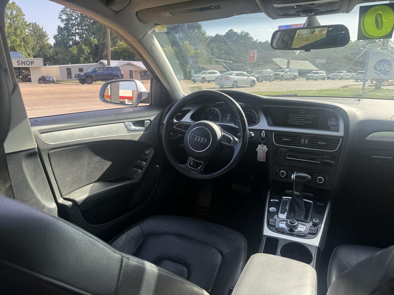 Audi A4 2.0T Premium quattro Sedan AWD 8A 2016