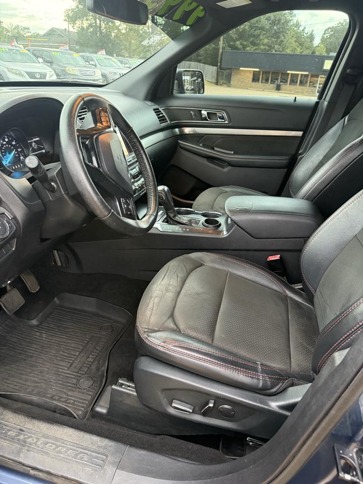 Ford Explorer XLT FWD 2018
