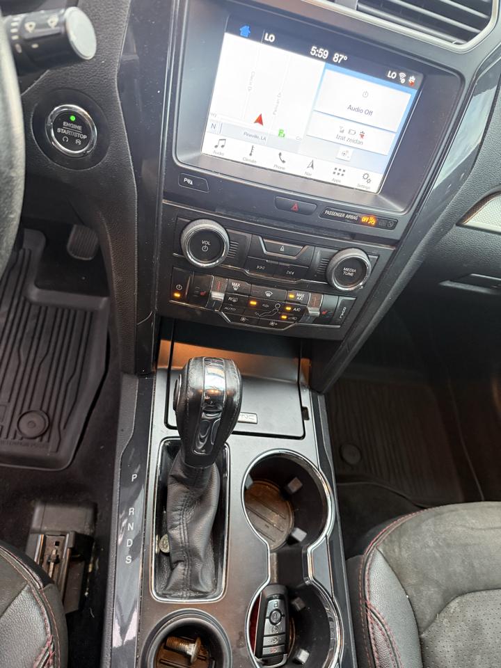 Ford Explorer XLT FWD 2018