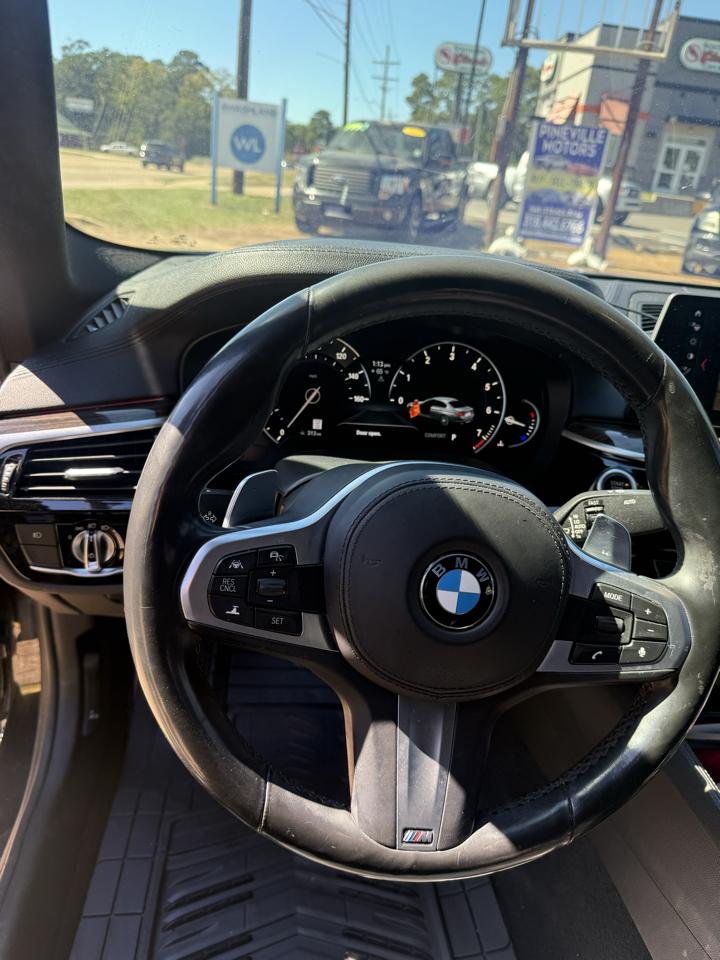 BMW 5-Series 540i 2017