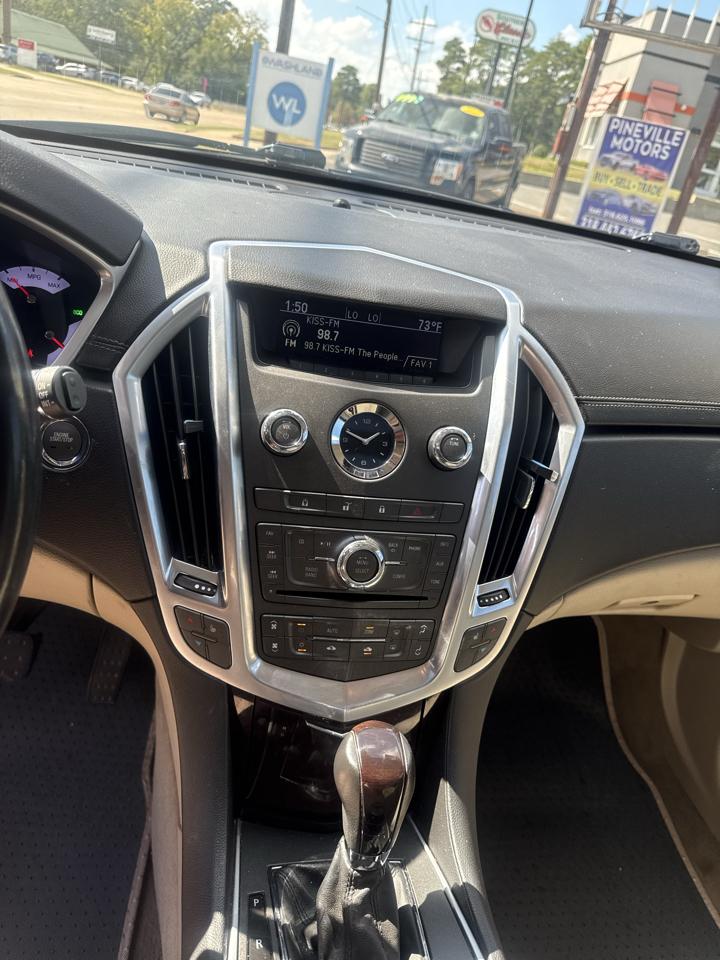 Cadillac SRX Luxury 2012
