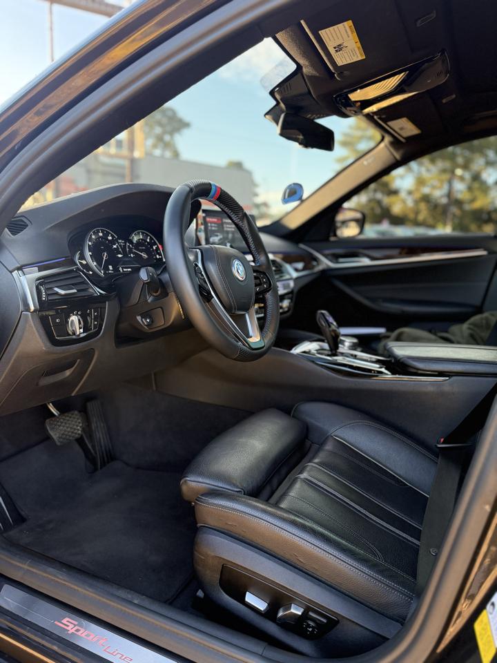 BMW 5-Series 530i 2017