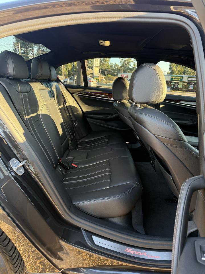 BMW 5-Series 530i 2017