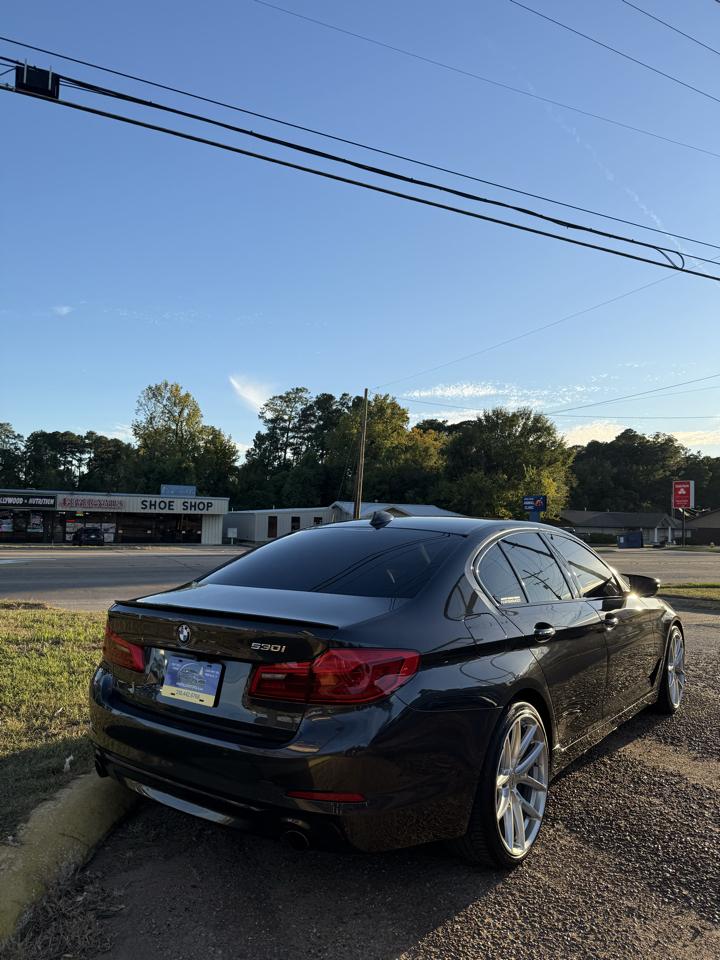 BMW 5-Series 530i 2017