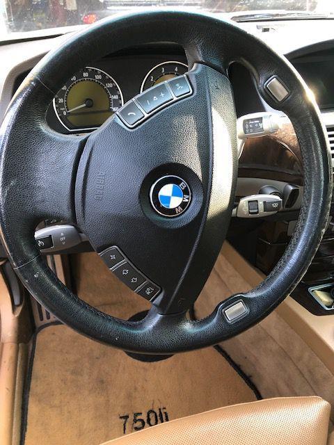 BMW 7-Series 750Li 2007